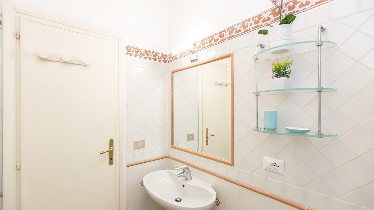 Rental In Rome Panieri Terrace Ngoại thất bức ảnh